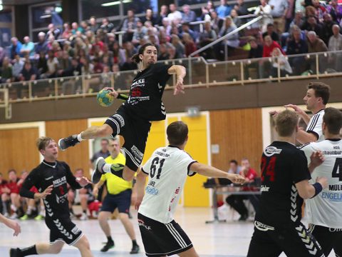 Was ist Foliendruck ? ....... sehr dünn und leicht, hebt sich nur geringfügig vom Textil ab....